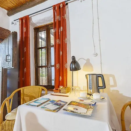 Rural Cortijo La Alberca 3*